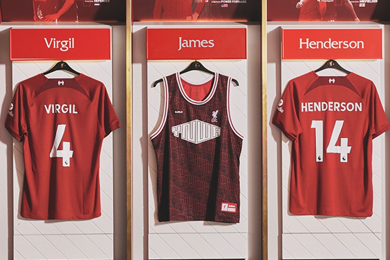 Liverpool FC x LeBron James samenwerking shirts